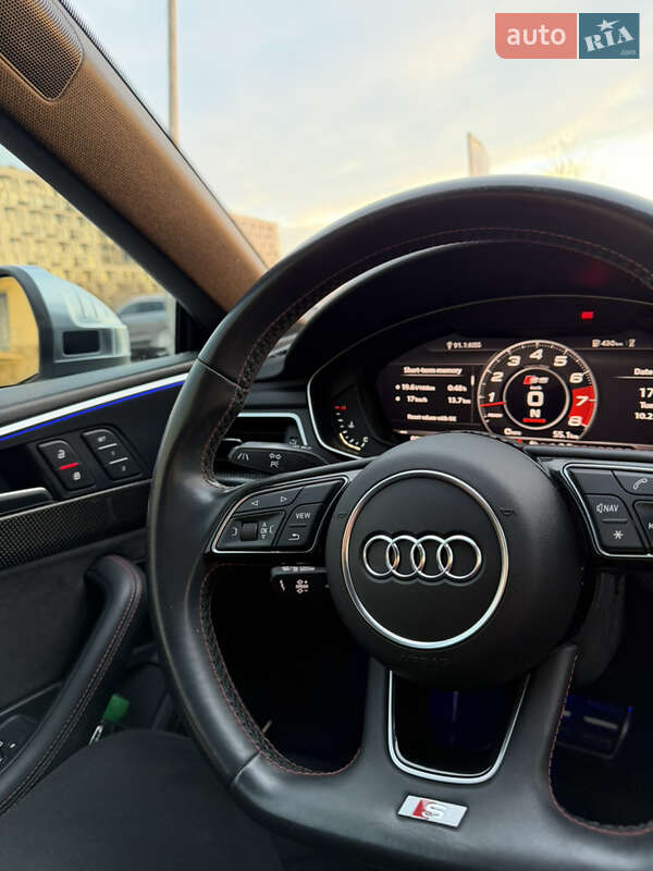 Купе Audi S5 2018 в Львові