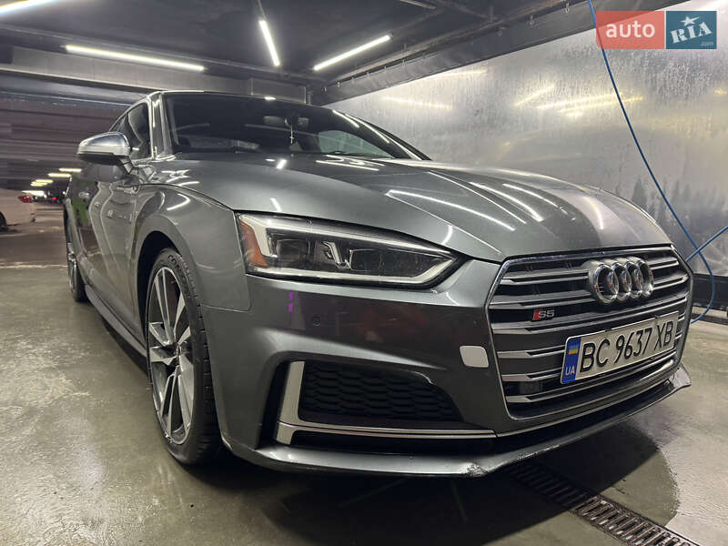 Купе Audi S5 2017 в Львові