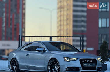 Купе Audi S5 2015 в Киеве