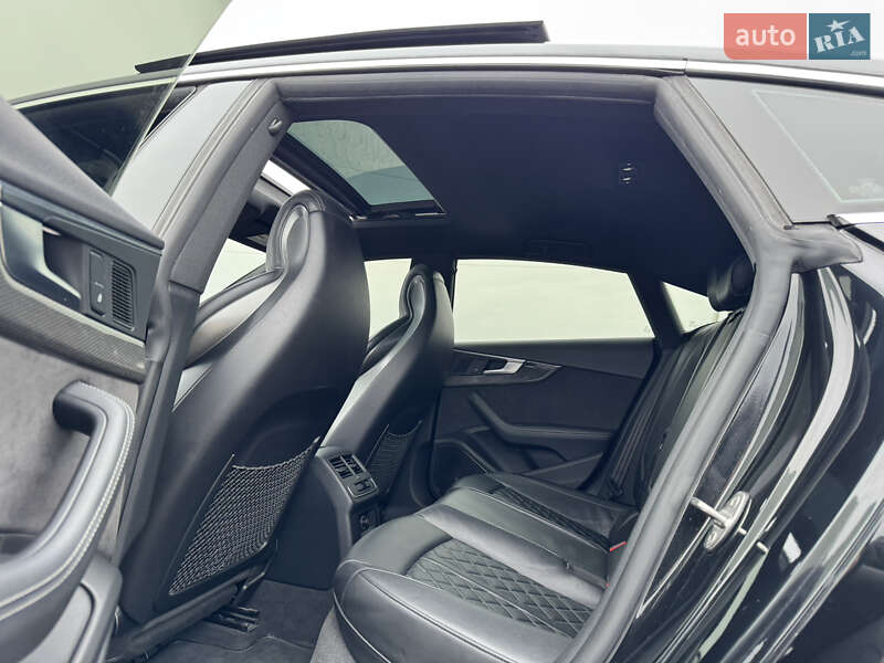 Купе Audi S5 2018 в Львові