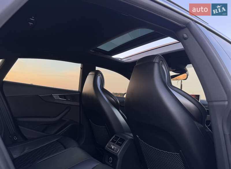 Купе Audi S5 2018 в Львові
