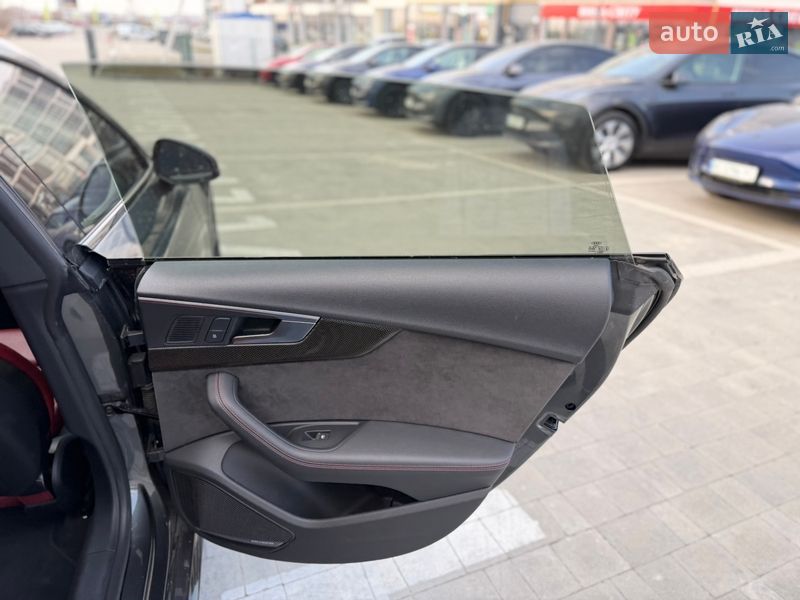 Купе Audi S5 2019 в Львове