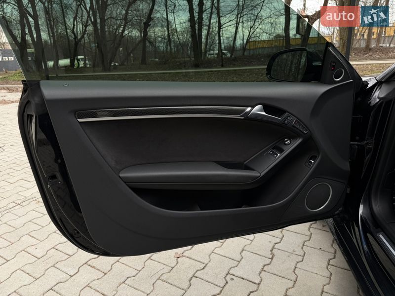 Купе Audi S5 2013 в Тернополі
