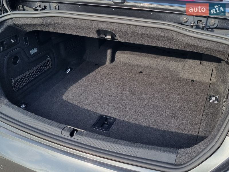 Кабриолет Audi S5 2019 в Ровно