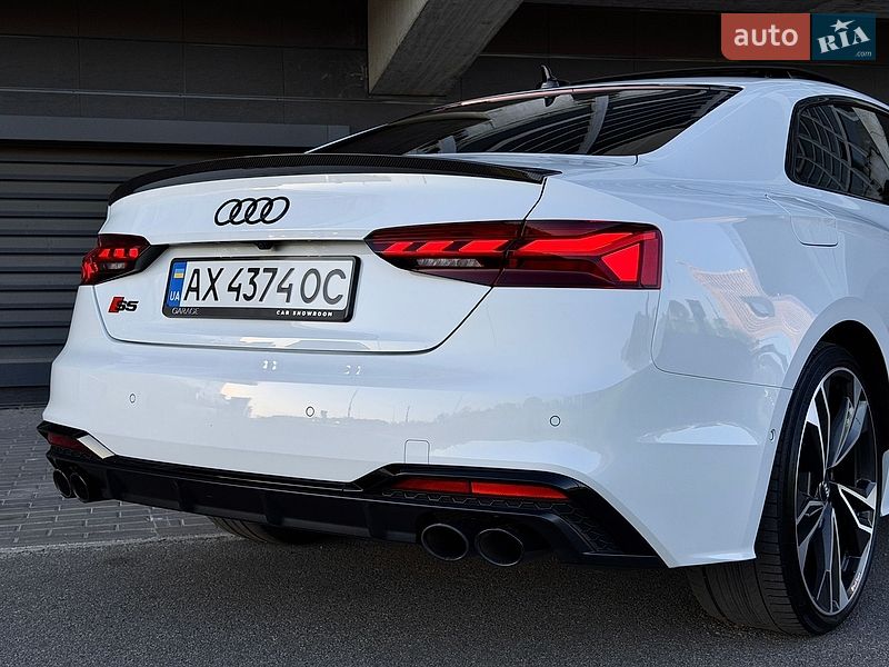 Купе Audi S5 2023 в Киеве