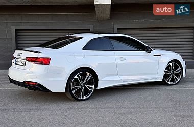 Купе Audi S5 2023 в Киеве