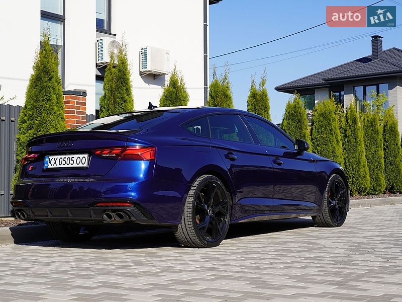 Купе Audi S5 2020 в Киеве