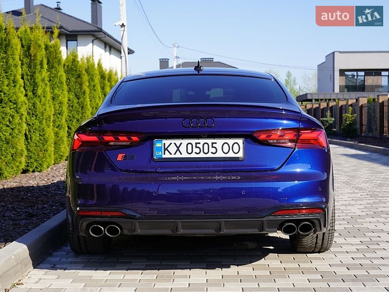 Купе Audi S5 2020 в Киеве