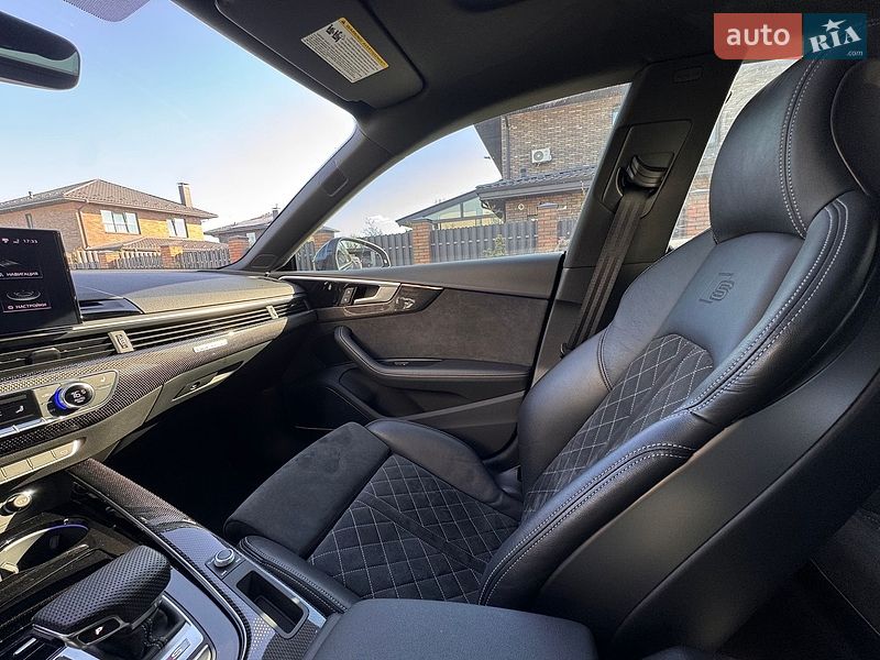 Купе Audi S5 2020 в Киеве