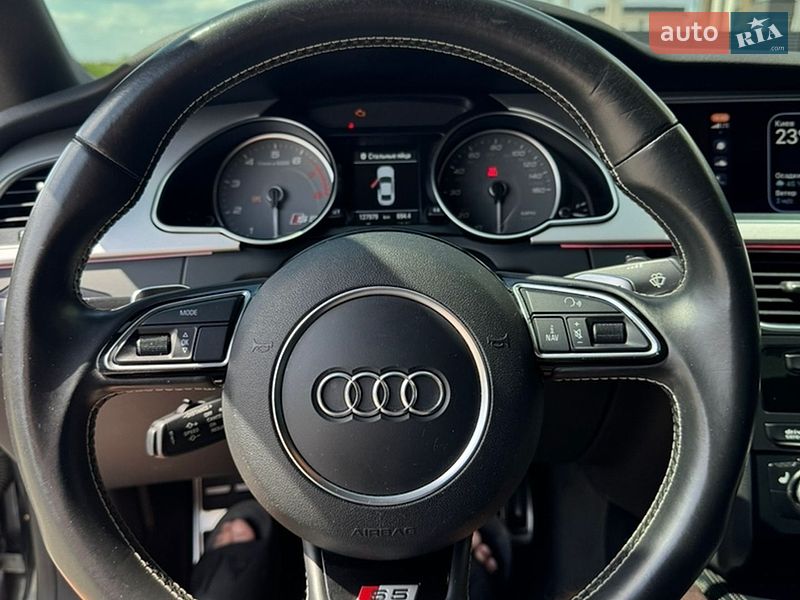 Купе Audi S5 2015 в Киеве