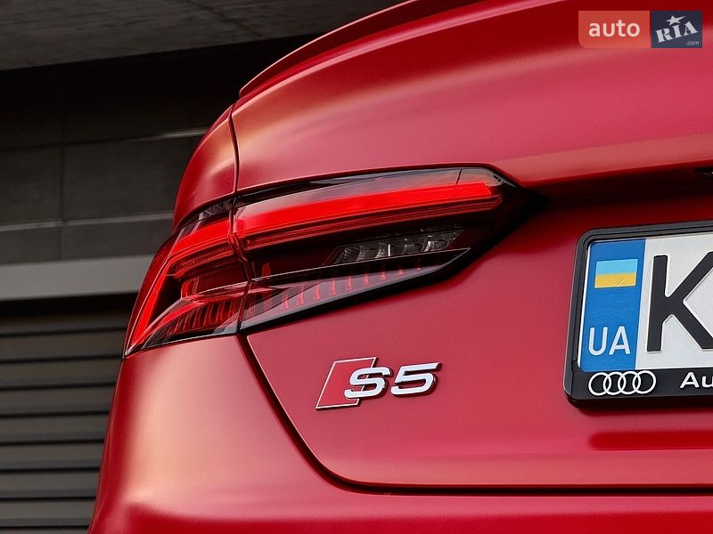 Лифтбек Audi S5 2018 в Киеве фото 28 Лифтбек Audi S5 2018 в Киеве