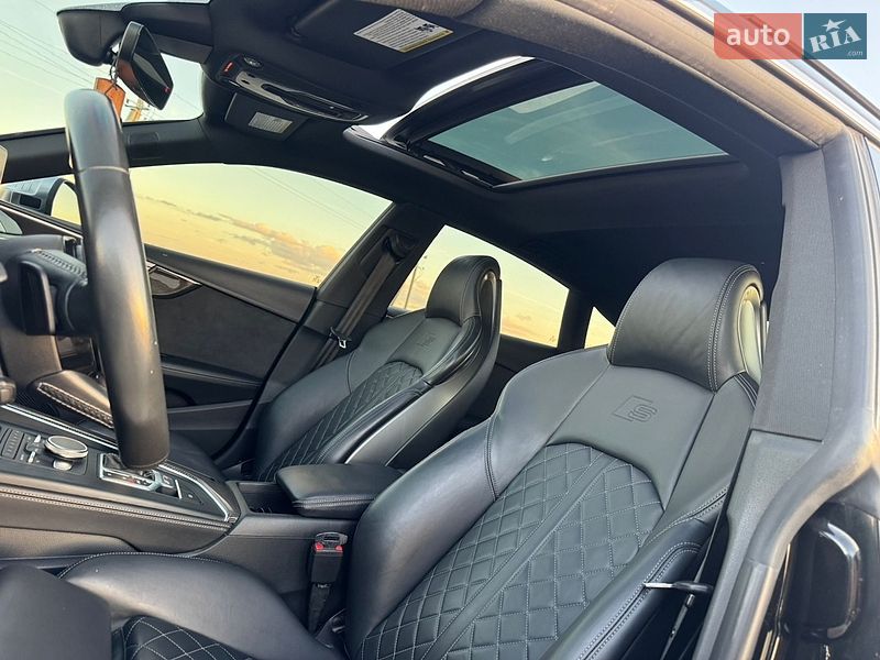 Купе Audi S5 2018 в Львове