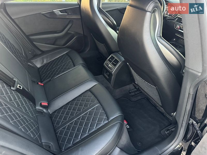 Купе Audi S5 2018 в Львове