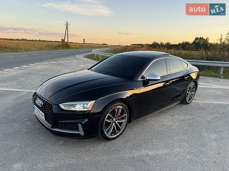 Купе Audi S5 2018 в Львове