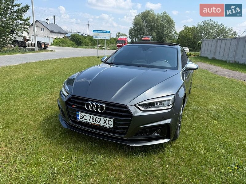 Купе Audi S5 2018 в Львове