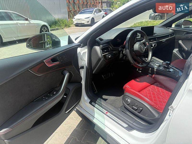 Купе Audi S5 2019 в Одесі