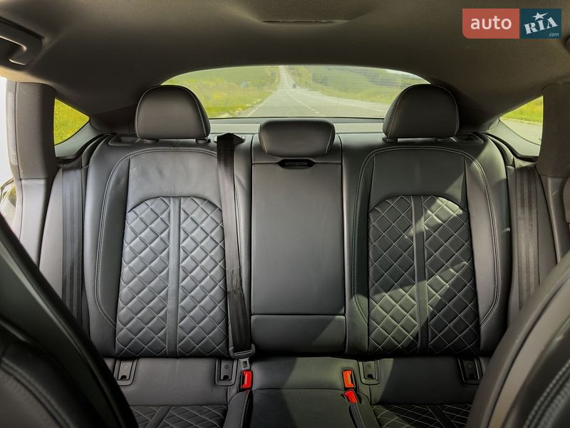 Купе Audi S5 2019 в Києві