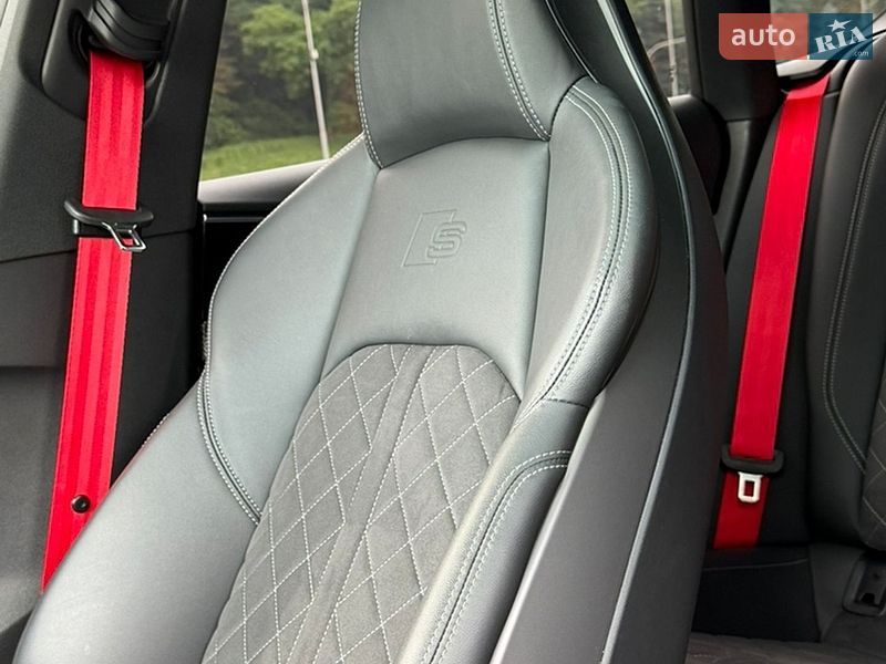 Ліфтбек Audi S5 2024 в Києві фото 29 Ліфтбек Audi S5 2024 в Києві