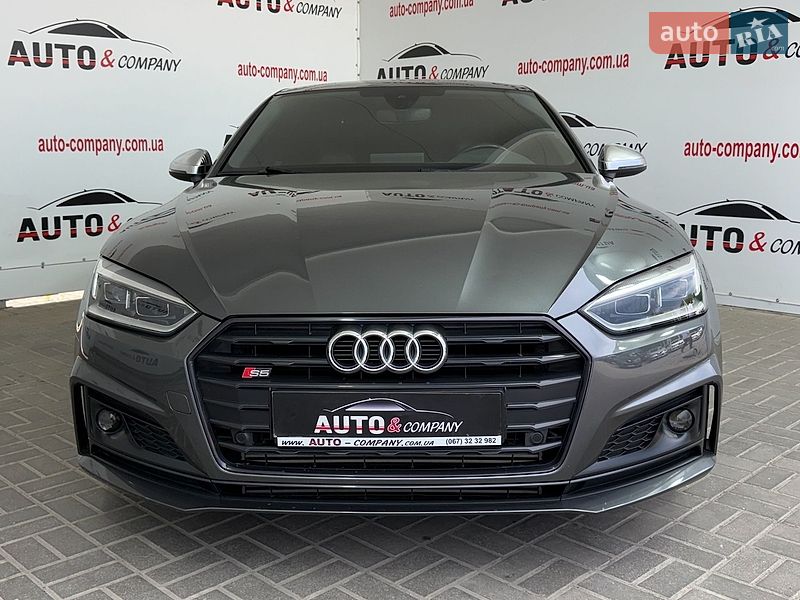 Купе Audi S5 2018 в Львові