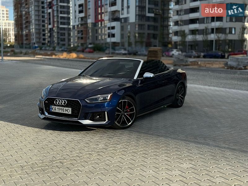 Кабриолет Audi S5 2017 в Киеве