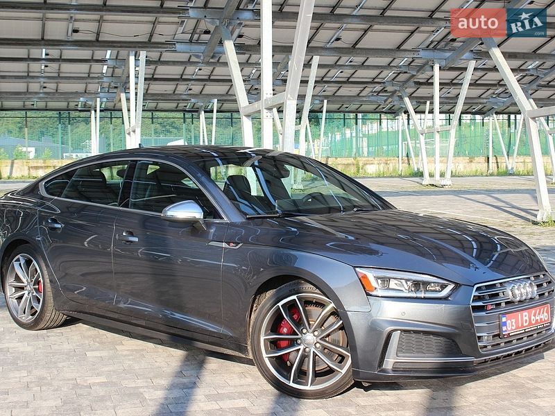 Купе Audi S5 2017 в Львові