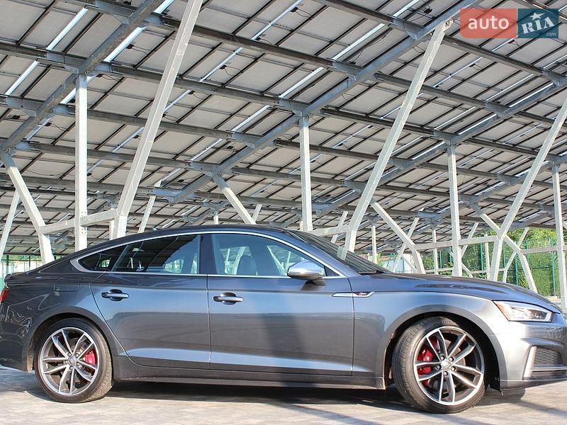 Купе Audi S5 2017 в Львові