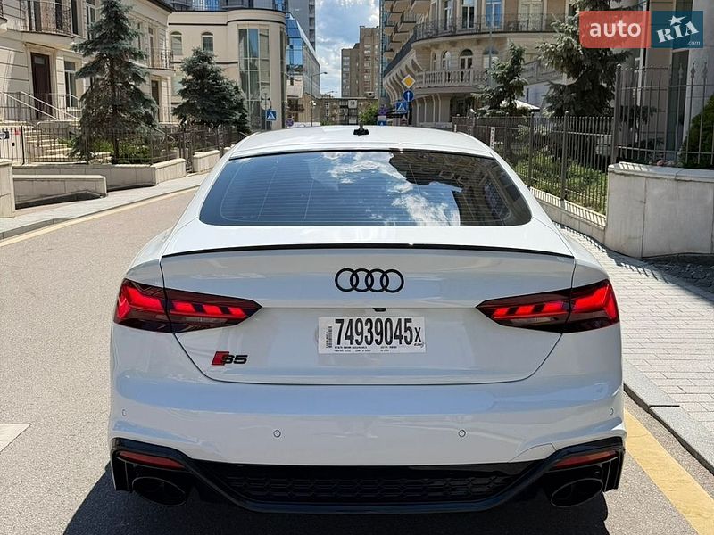 Лифтбек Audi S5 2025 в Киеве