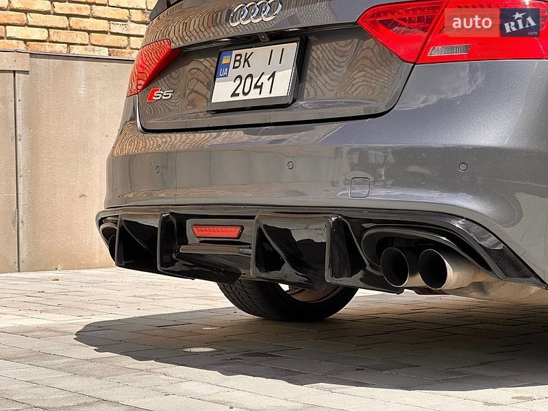 Купе Audi S5 2013 в Луцьку
