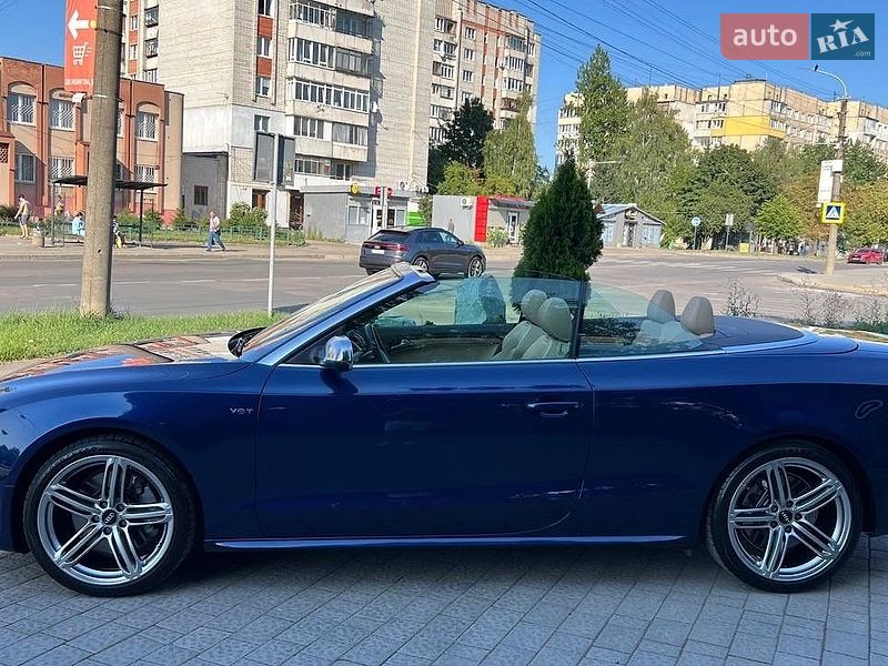 Кабриолет Audi S5 2013 в Львове