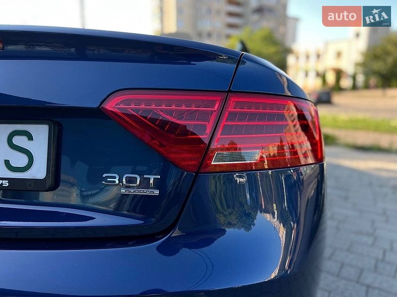 Кабриолет Audi S5 2013 в Львове