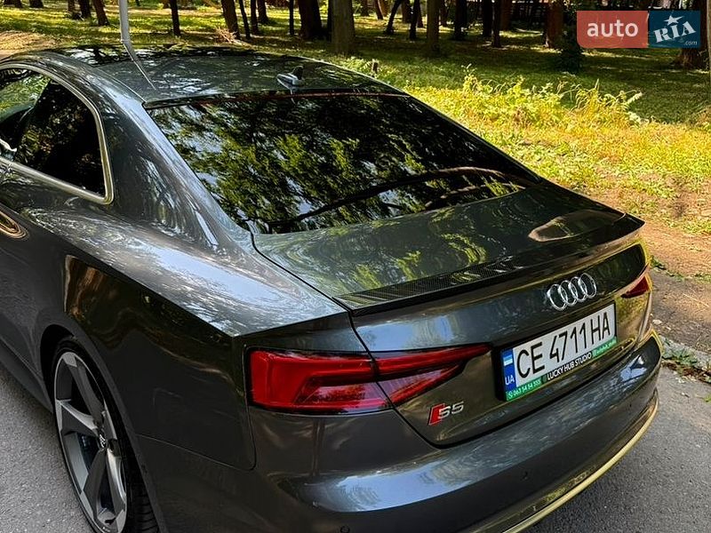 Купе Audi S5 2016 в Чернівцях