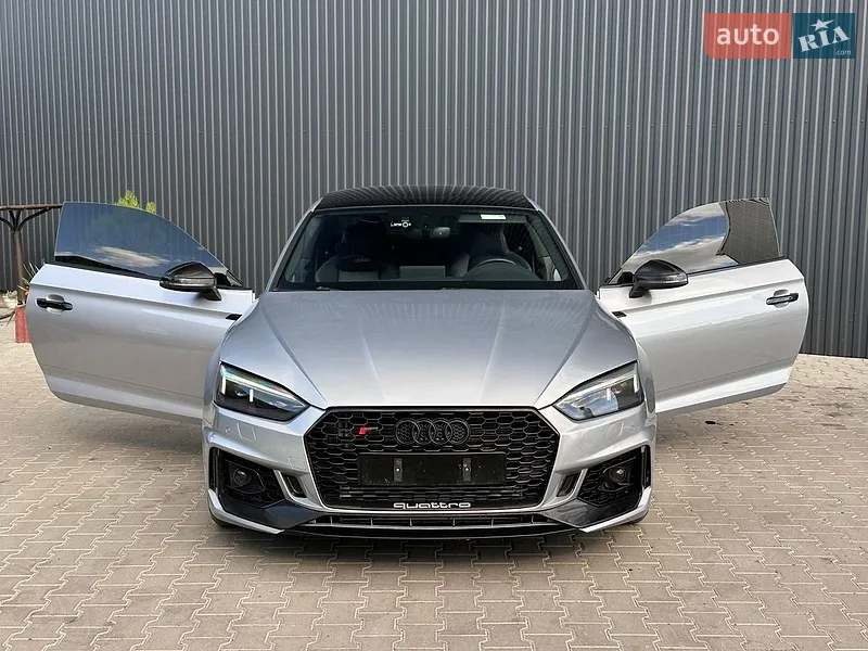 Audi S5