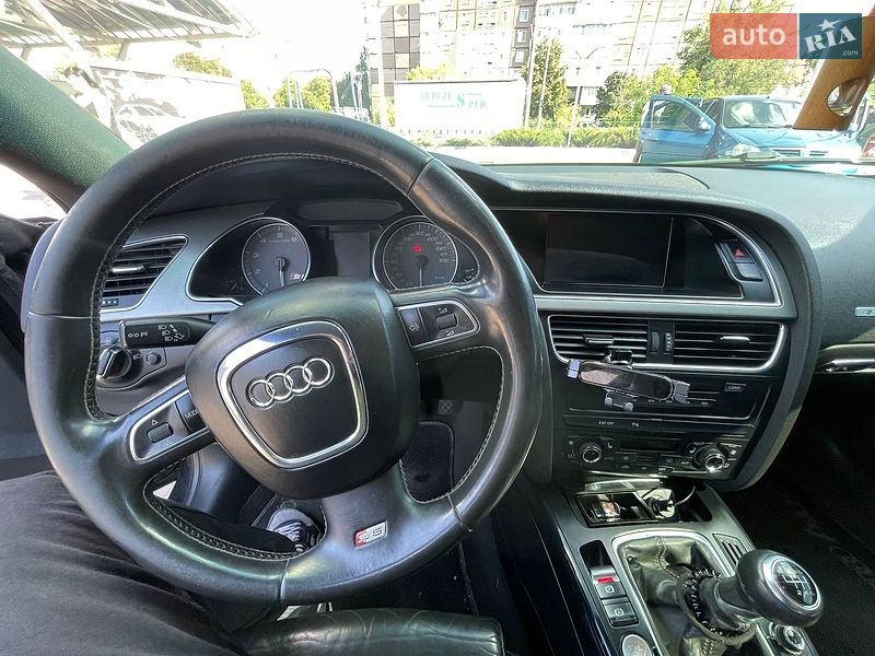 Купе Audi S5 2007 в Днепре