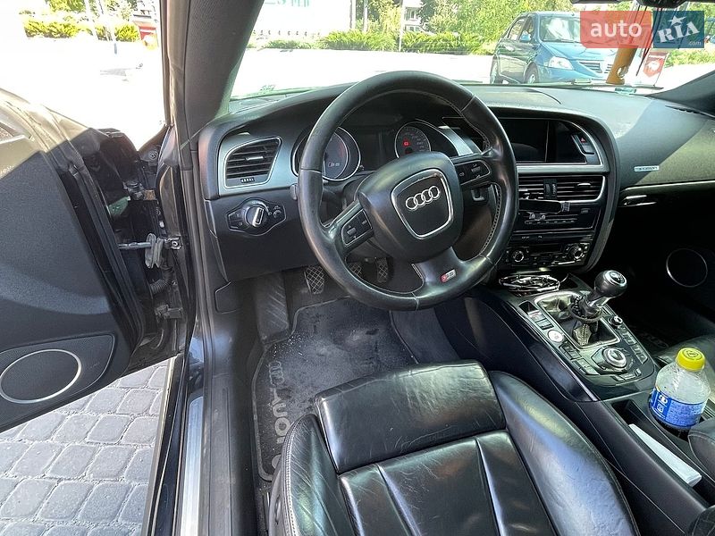 Купе Audi S5 2007 в Днепре