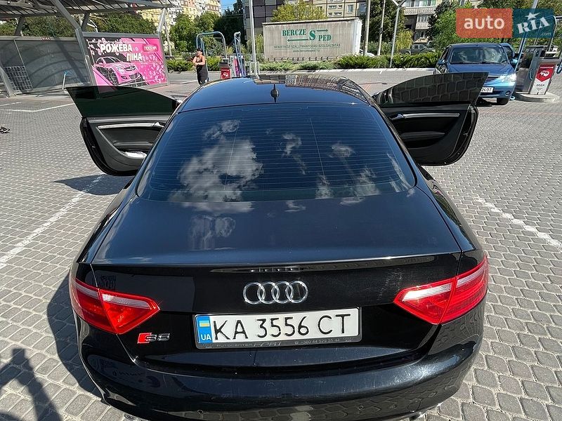 Купе Audi S5 2007 в Днепре