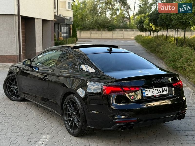 Купе Audi S5 2022 в Ивано-Франковске
