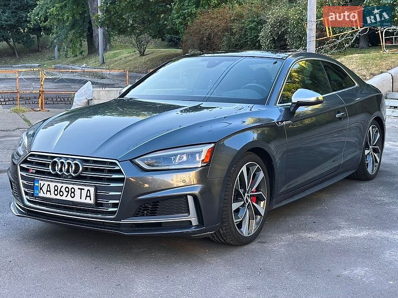 Купе Audi S5 2017 в Києві