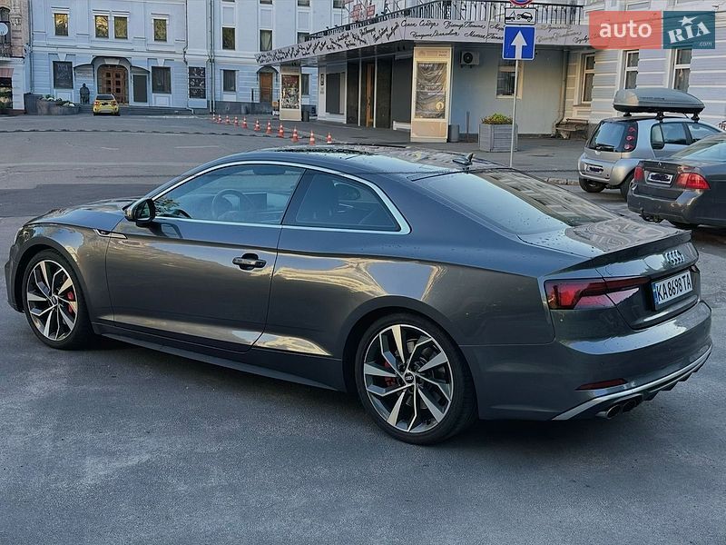 Купе Audi S5 2017 в Києві