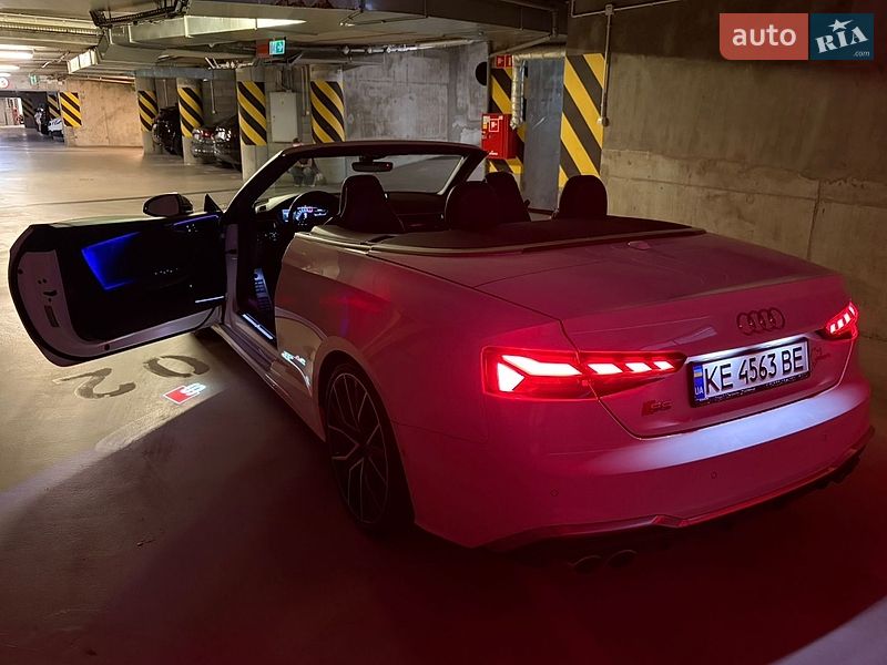 Кабріолет Audi S5 2021 в Києві