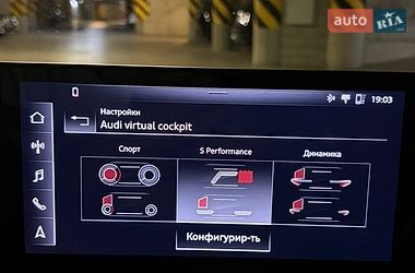 Кабріолет Audi S5 2021 в Києві