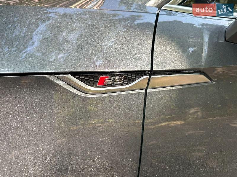 Купе Audi S5 2017 в Чернівцях