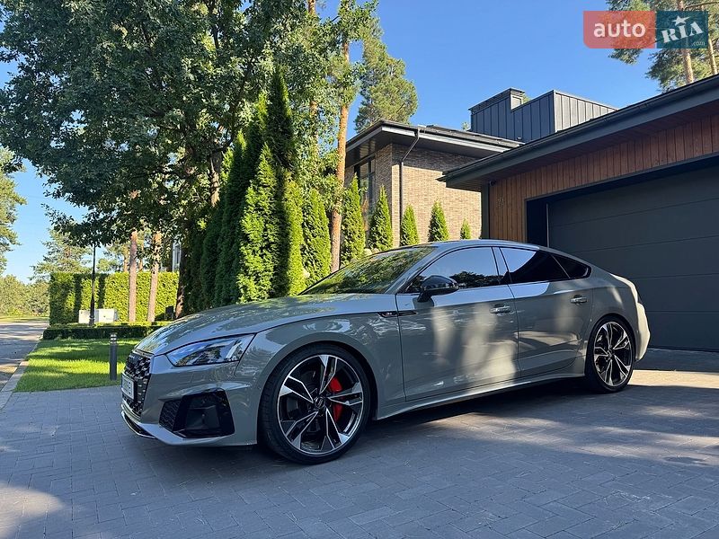 Купе Audi S5 2020 в Киеве
