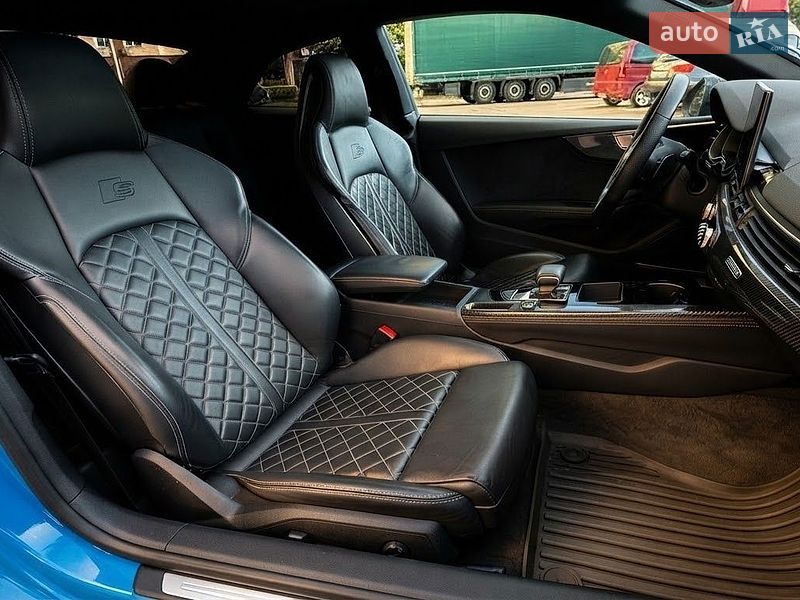 Купе Audi S5 2020 в Киеве