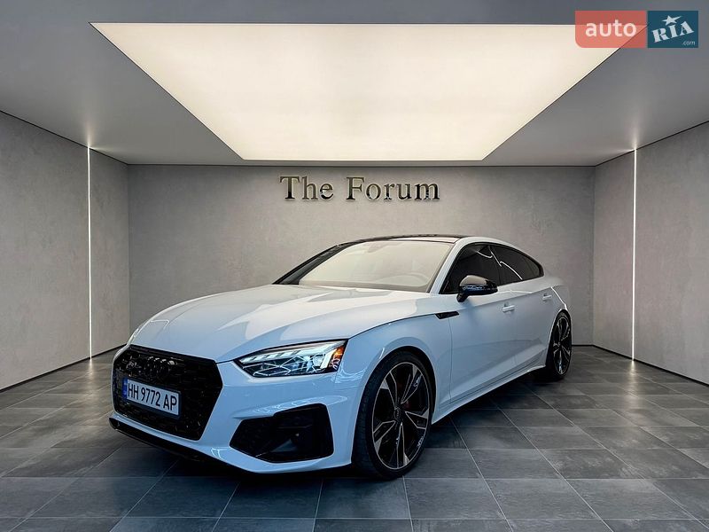 Купе Audi S5 2024 в Одессе