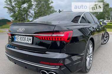 Седан Audi S6 2022 в 