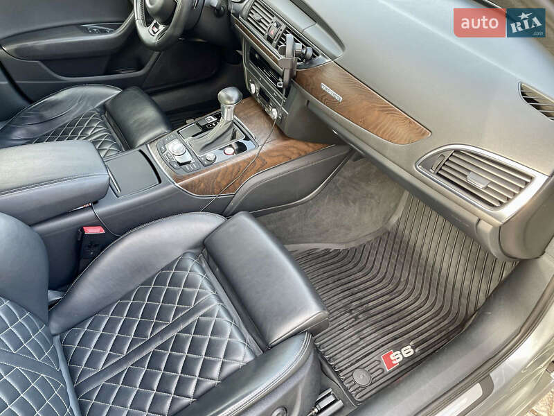 Седан Audi S6 2013 в Днепре