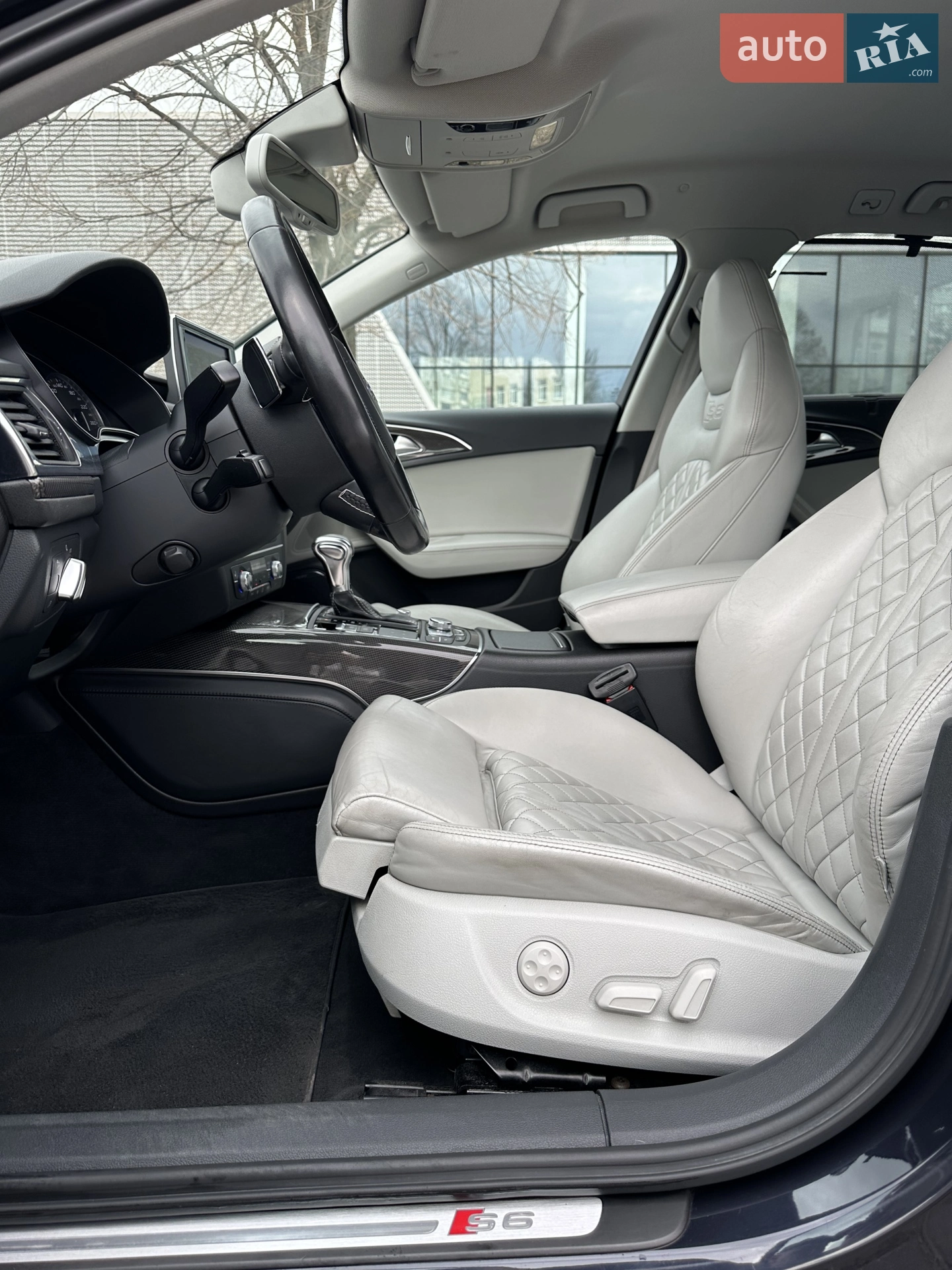 2012 Audi S6 - мініатюра 20