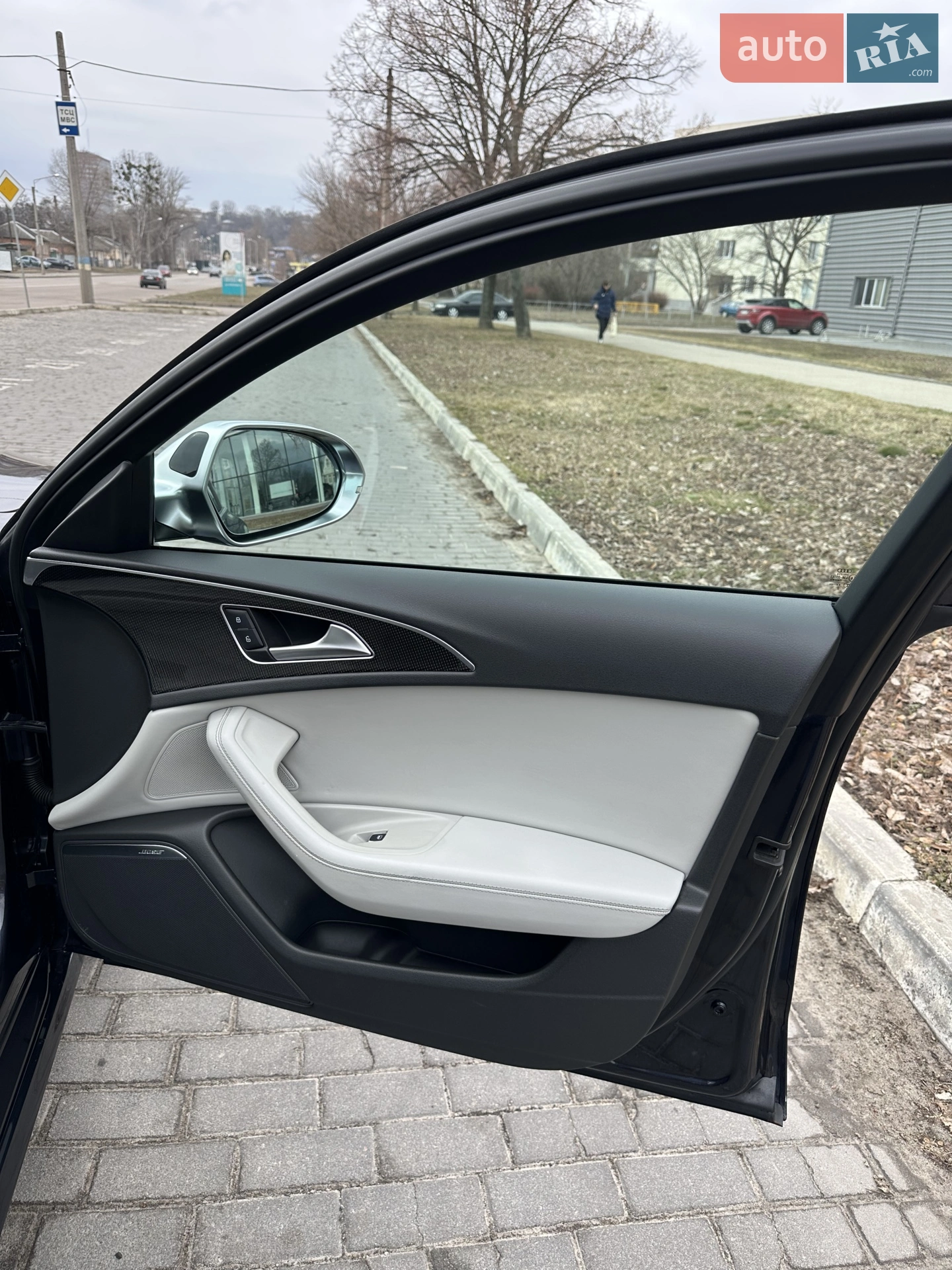 2012 Audi S6 - мініатюра 26