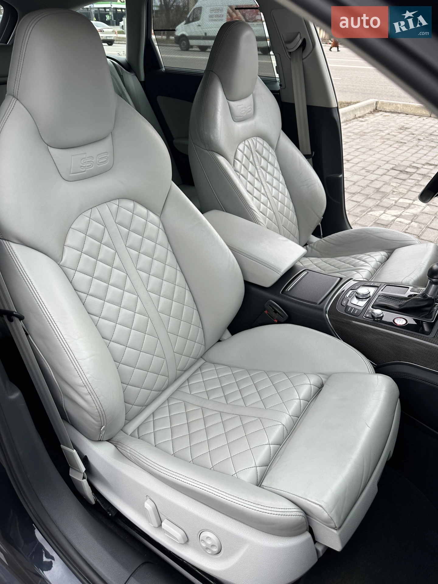 2012 Audi S6 - мініатюра 33