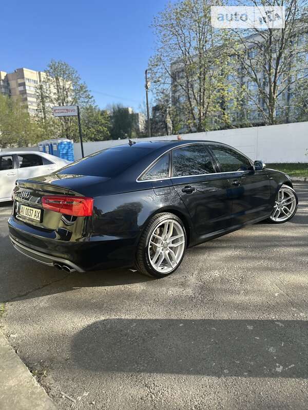 Седан Audi S6 2014 в Киеве